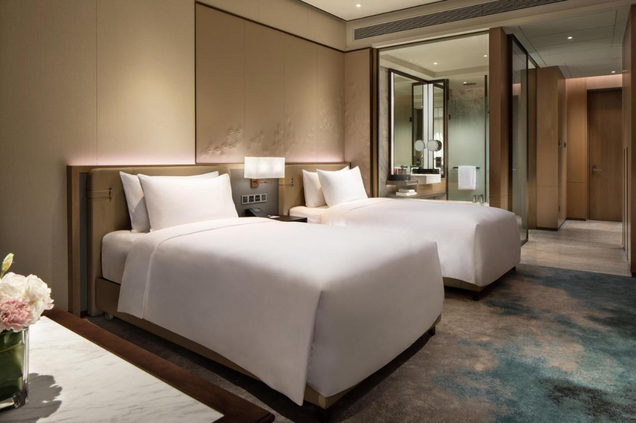 Crowne Plaza Xiangxi 호텔 펑황 외부 사진