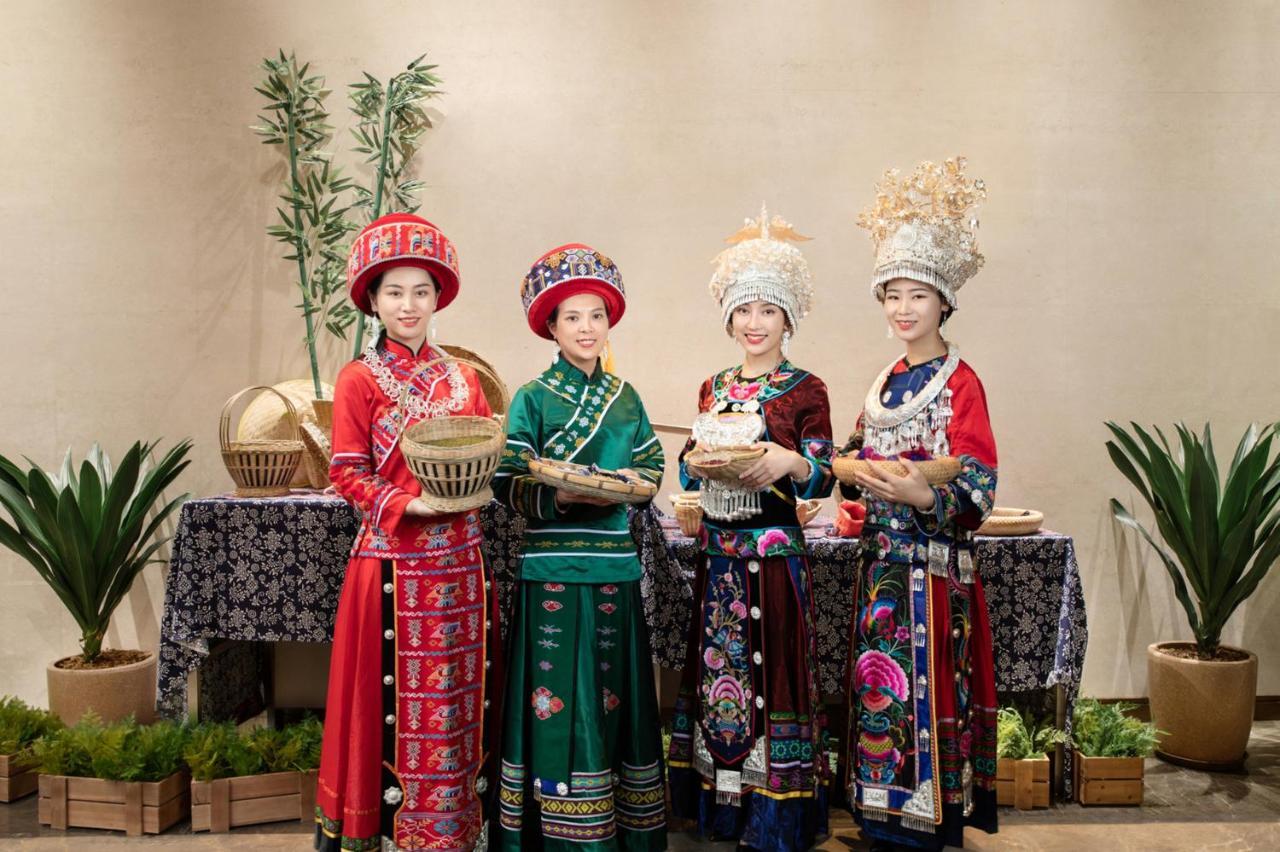 Crowne Plaza Xiangxi 호텔 펑황 외부 사진