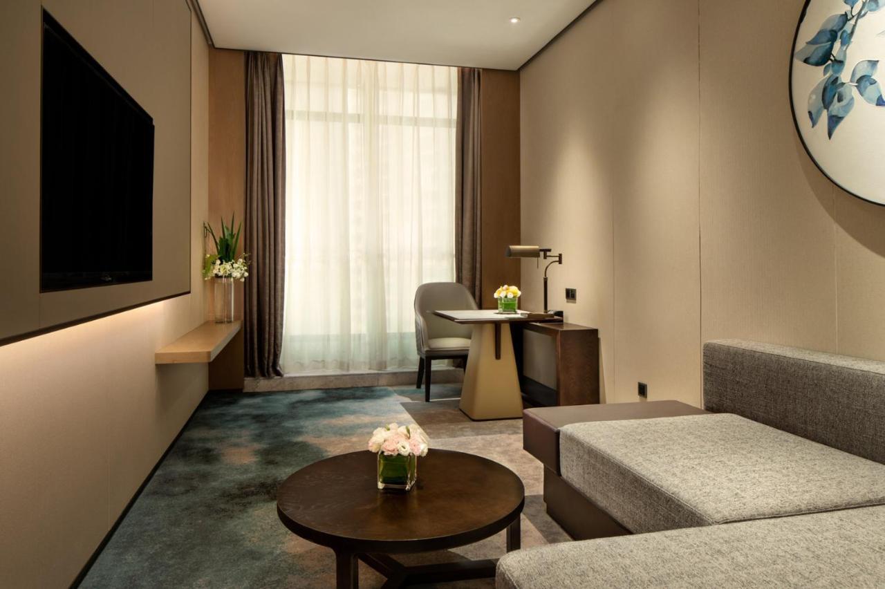 Crowne Plaza Xiangxi 호텔 펑황 외부 사진