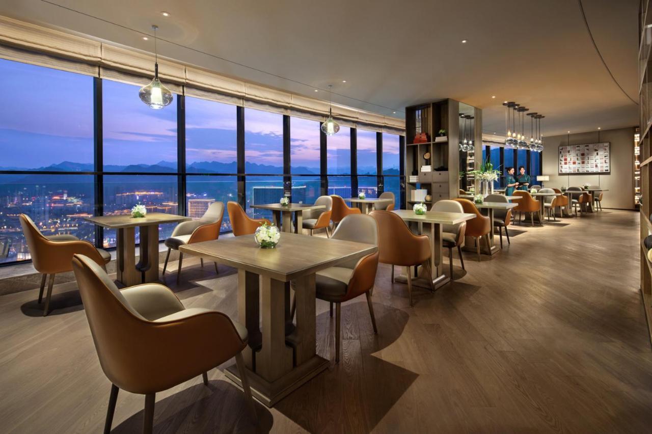 Crowne Plaza Xiangxi 호텔 펑황 외부 사진